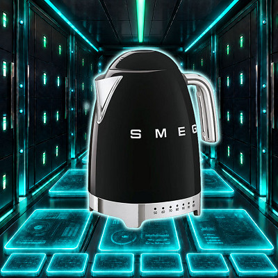 Smeg Kettle or £100 Cash Alternative