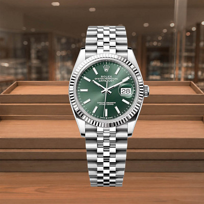 Rolex Datejust Green Dial or £9000
