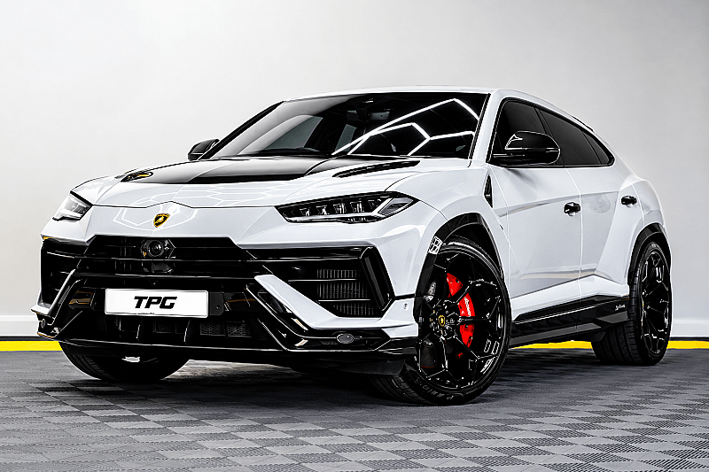 Lamborghini Urus or £175,000