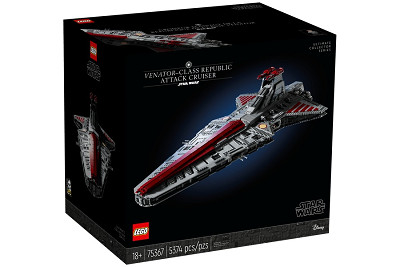 Star Wars Venator Cruiser  or £400 