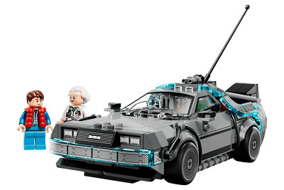 Back To The Future Time Machine or £20