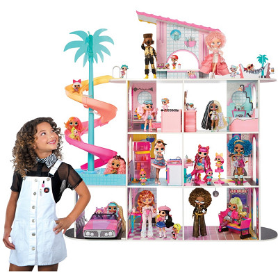 LOL Surprise Fashion House or £75
